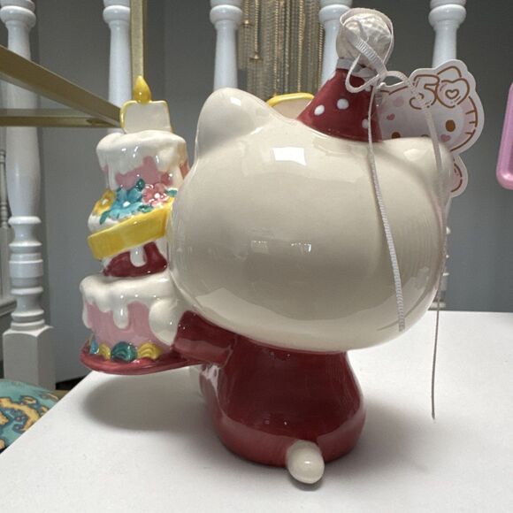 Blue Sky Clayworks - Hello Kitty 50th Anniversary Holding Cake Figurine - 23492 - Picture 4 of 4